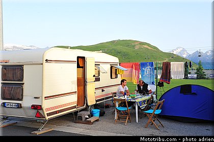 ambiance_34_supermotard_2013_alpe_huez.jpg