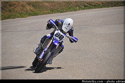 prestige_1_57_supermotard_2013_alpe_huez.jpg