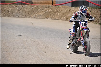 prestige_1_65_supermotard_2013_alpe_huez.jpg