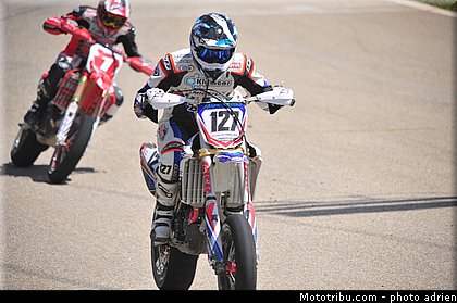 prestige_1_69_supermotard_2013_alpe_huez.jpg