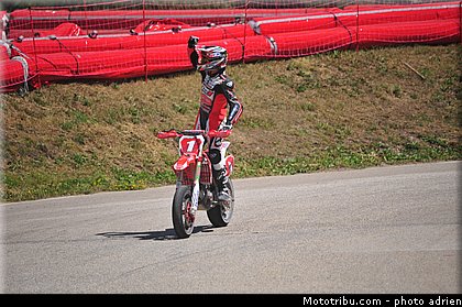 prestige_1_72_supermotard_2013_alpe_huez.jpg