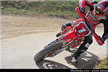 prestige_2_0046_supermotard_2013_alpe_huez.jpg