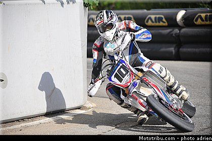 prestige_2_0063_supermotard_2013_alpe_huez.jpg