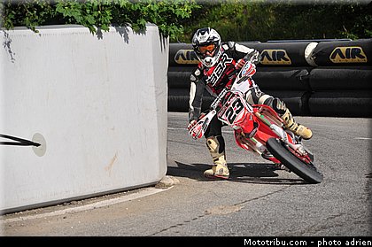 prestige_2_0071_supermotard_2013_alpe_huez.jpg