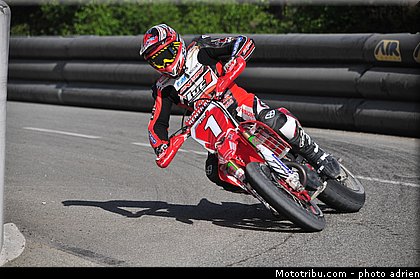 prestige_2_0119_supermotard_2013_alpe_huez.jpg