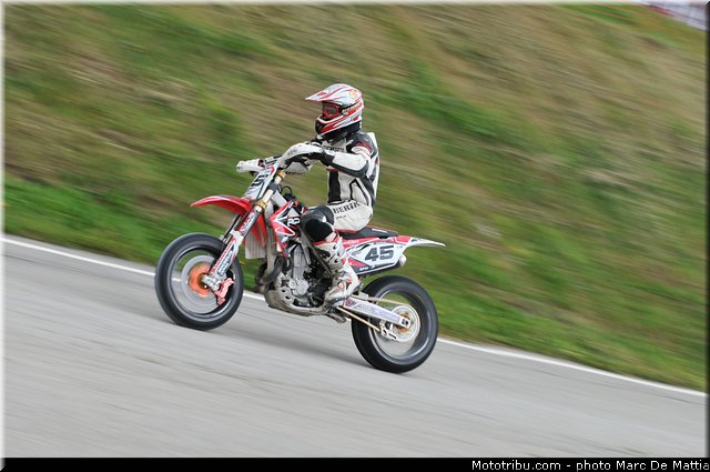 prestige_0005_supermotard_2013_alpe_huez