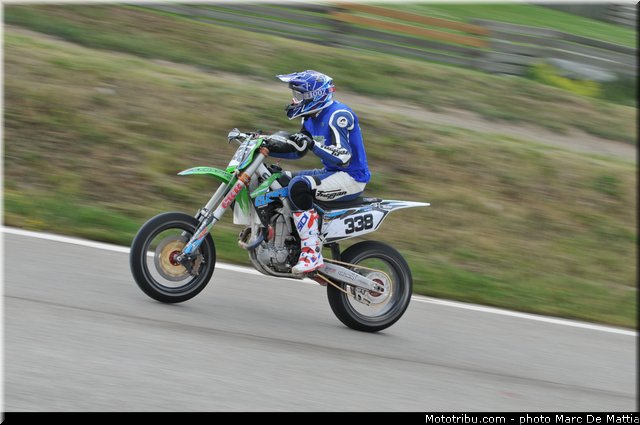 prestige_0008_supermotard_2013_alpe_huez