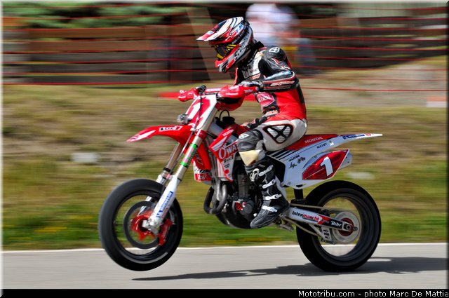 prestige_0022_supermotard_2013_alpe_huez