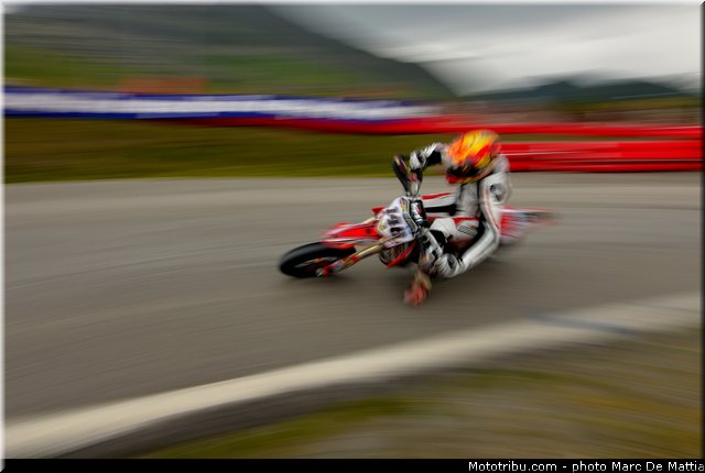 prestige_0055_supermotard_2013_alpe_huez