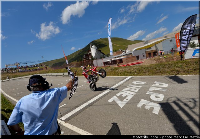 prestige_0109_supermotard_2013_alpe_huez