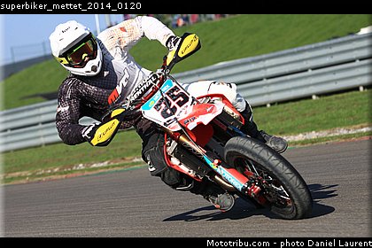 superbiker_mettet_2014_0120.jpg