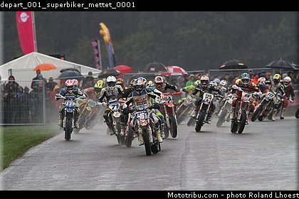 depart_001_superbiker_mettet_0001.jpg