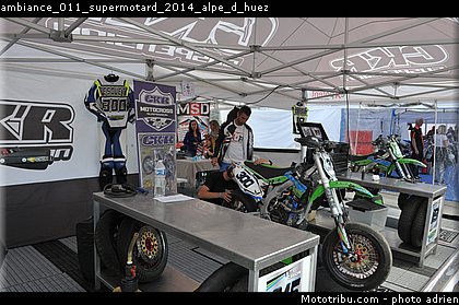 ambiance_011_supermotard_2014_alpe_d_huez.jpg