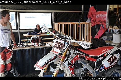 ambiance_027_supermotard_2014_alpe_d_huez.jpg