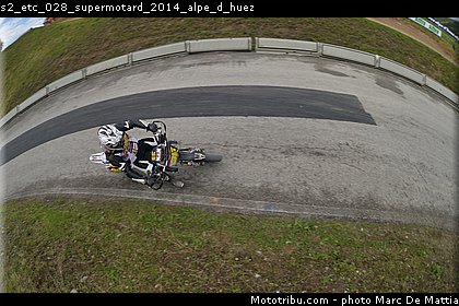 s2_etc_028_supermotard_2014_alpe_d_huez.jpg
