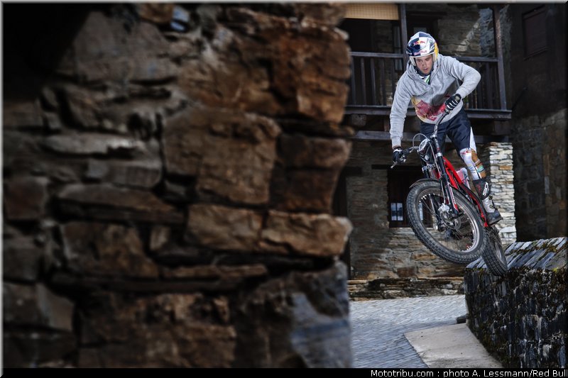 trial_raga_vallee_silence_2011_003