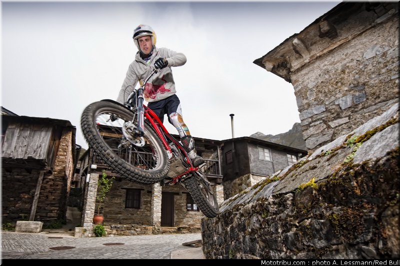 trial_raga_vallee_silence_2011_016