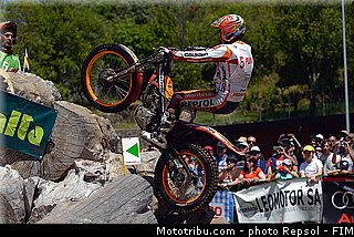 fujinami_03_trial_2013_espagne_pobladura.jpg