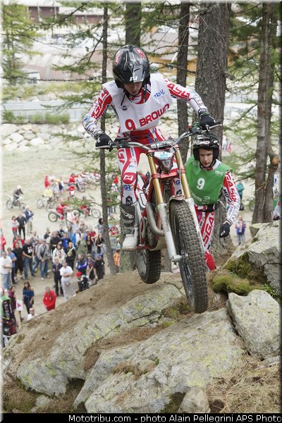 brown_06_trial_2013_france_isola_2000