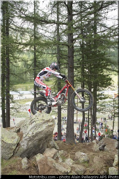 brown_07_trial_2013_france_isola_2000