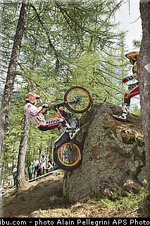fujinami_09_trial_2013_france_isola_2000.jpg