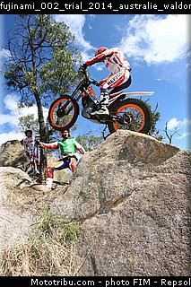 fujinami_002_trial_2014_australie_waldon.jpg