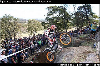 fujinami_005_trial_2014_australie_waldon.jpg