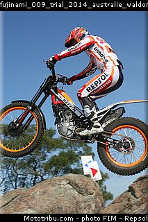 fujinami_009_trial_2014_australie_waldon.jpg