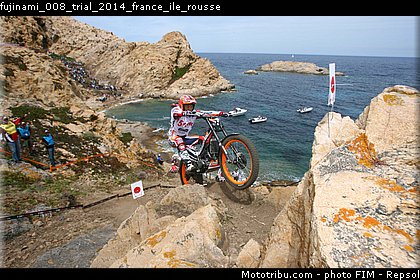 fujinami_008_trial_2014_france_ile_rousse.jpg