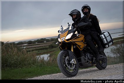 aprilia_2015_caponord_1200_rallye_009.jpg