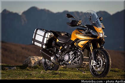 aprilia_2015_caponord_1200_rallye_013.jpg