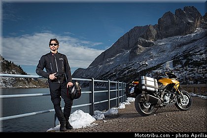 aprilia_2015_caponord_1200_rallye_025.jpg