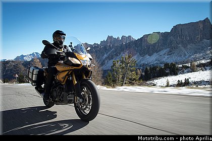 aprilia_2015_caponord_1200_rallye_051.jpg
