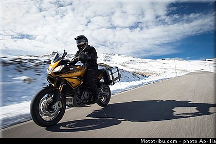 aprilia_2015_caponord_1200_rallye_052.jpg