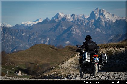 aprilia_2015_caponord_1200_rallye_060.jpg