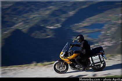 aprilia_2015_caponord_1200_rallye_067.jpg
