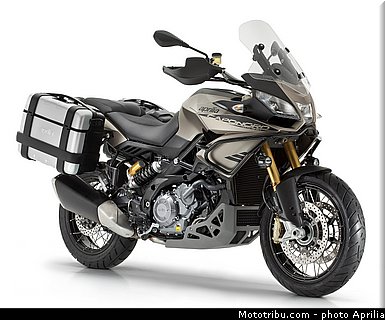 aprilia_2015_caponord_1200_rallye_082.jpg
