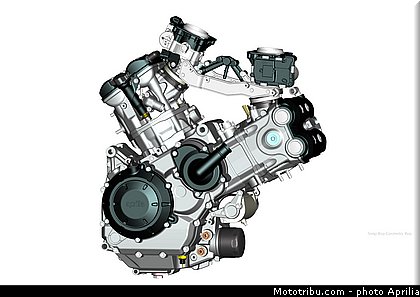 aprilia_2015_1200_dorsoduro_0048.jpg