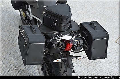 aprilia_2015_1200_dorsoduro_0062.jpg