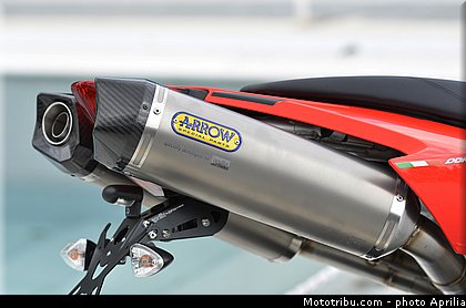 aprilia_2015_1200_dorsoduro_0070.jpg