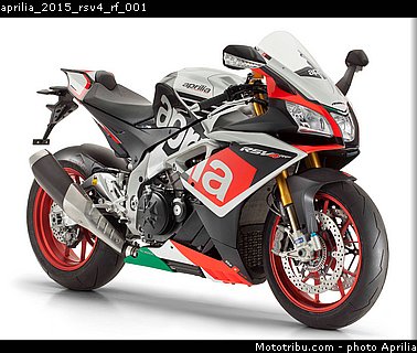 aprilia_2015_rsv4_rf_001.jpg