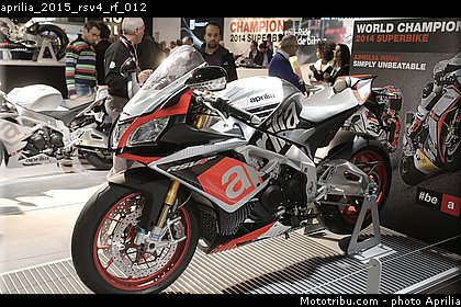 aprilia_2015_rsv4_rf_012.jpg