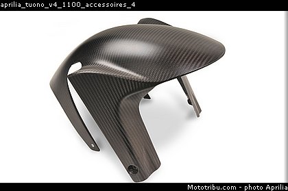 aprilia_tuono_v4_1100_accessoires_4.jpg