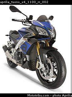 aprilia_tuono_v4_1100_rr_002.jpg