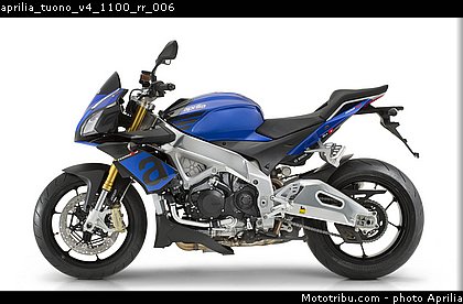 aprilia_tuono_v4_1100_rr_006.jpg