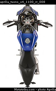 aprilia_tuono_v4_1100_rr_008.jpg