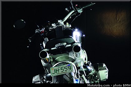 bmw_lorider_2009_09.JPG