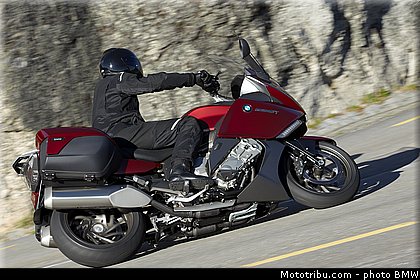 bmw_k1600gt_2011_0005.jpg