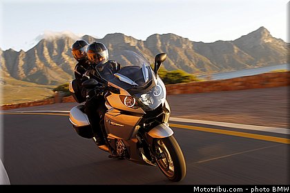 bmw_k1600gt_2011_0006.jpg