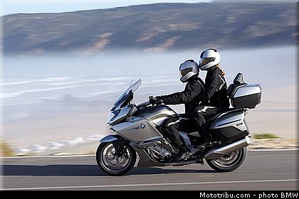 bmw_k1600gt_2011_0008.jpg